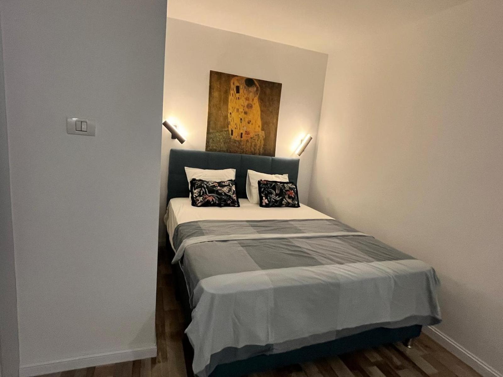 Jad House 布加勒斯特